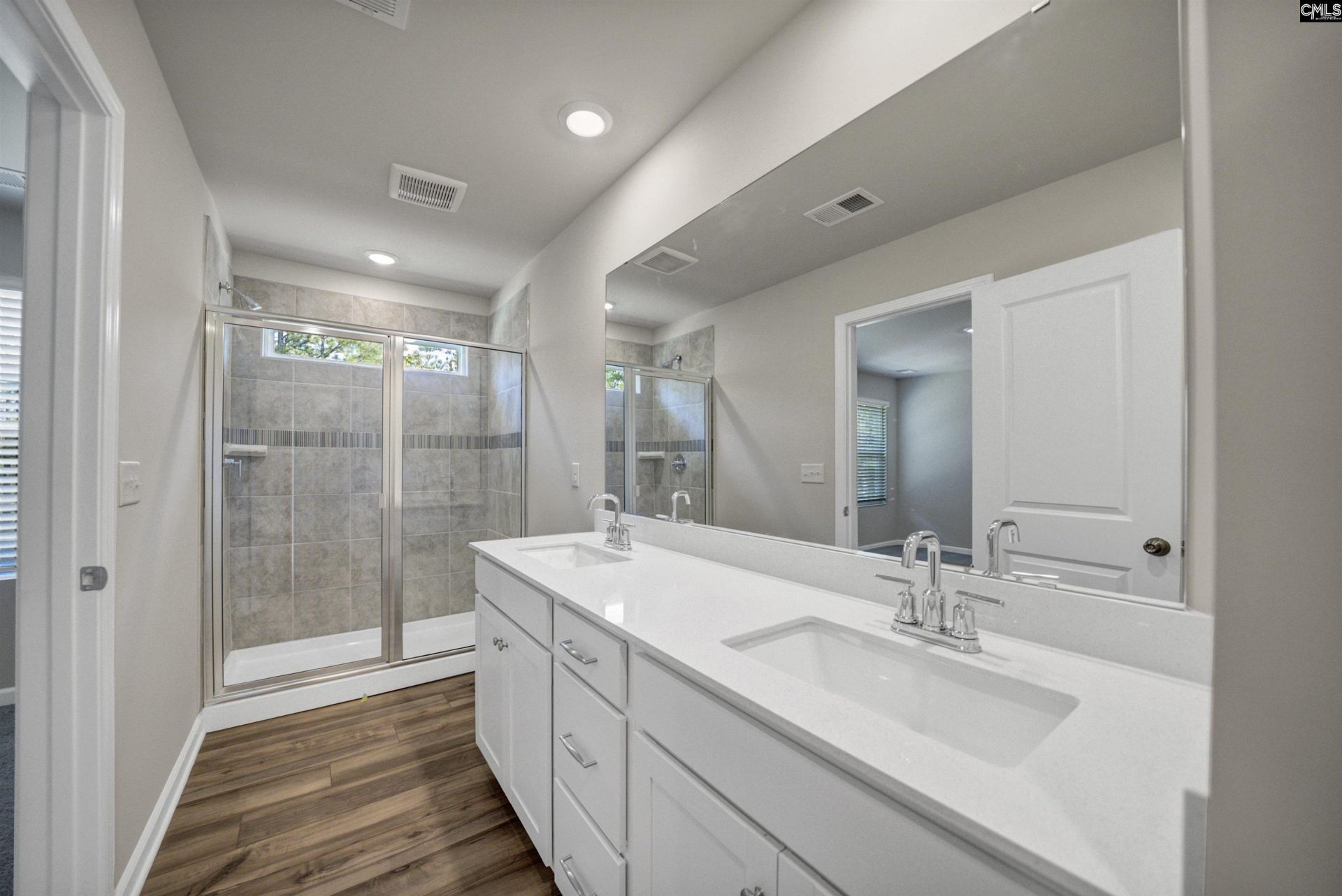 108 Winding Chestnut Drive Photo 21