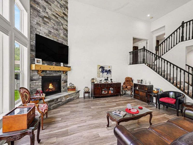 2112 Silver Linden Drive, Tipp City, OH 45371 Photo 9