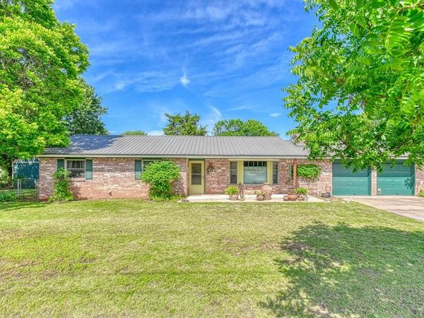 405 S Council Road, Newcastle, OK 73065