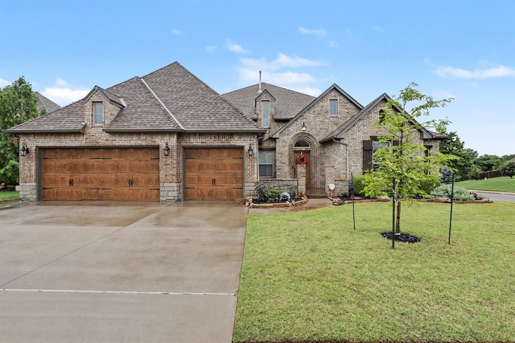 19521 Rambling Creek Drive, Edmond, OK 73012 Main Photo