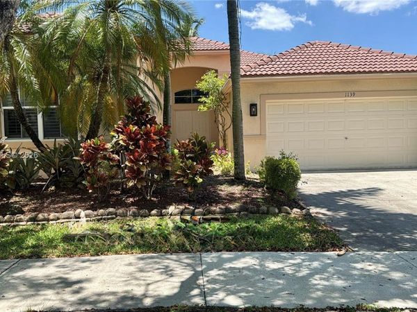 1139 Chenille Cir , Weston, FL 33327