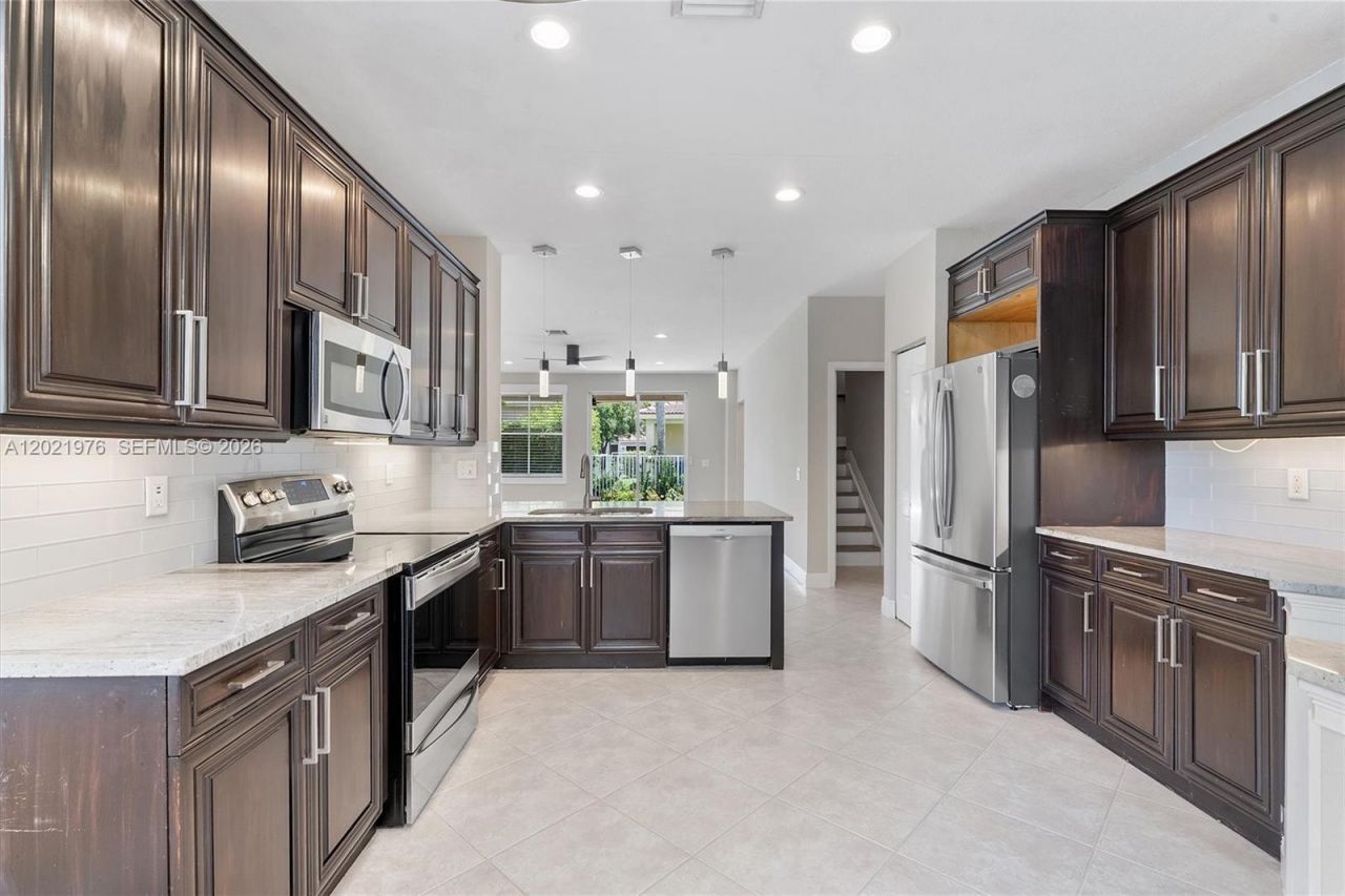 1868 Silverbell Ter , Weston, FL 33327 Photo