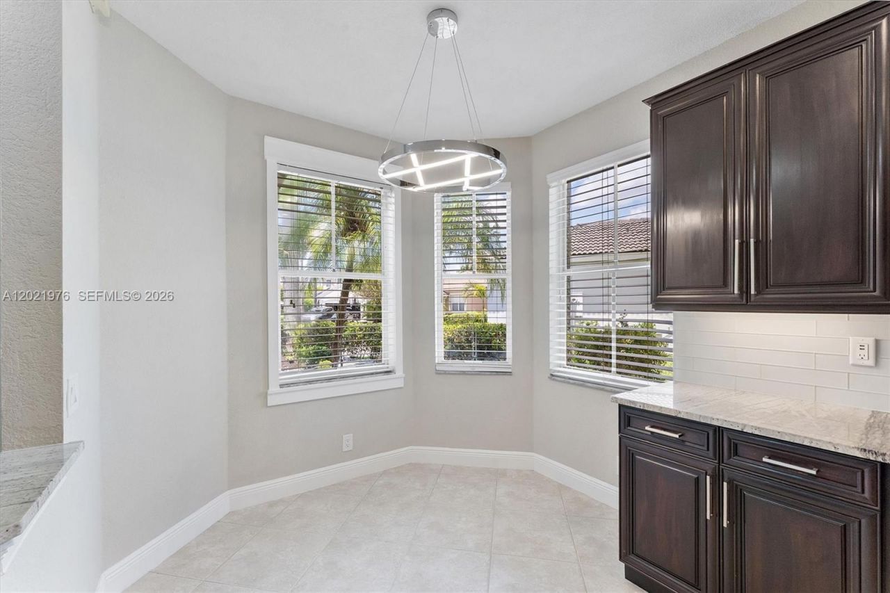 1868 Silverbell Ter , Weston, FL 33327 Photo