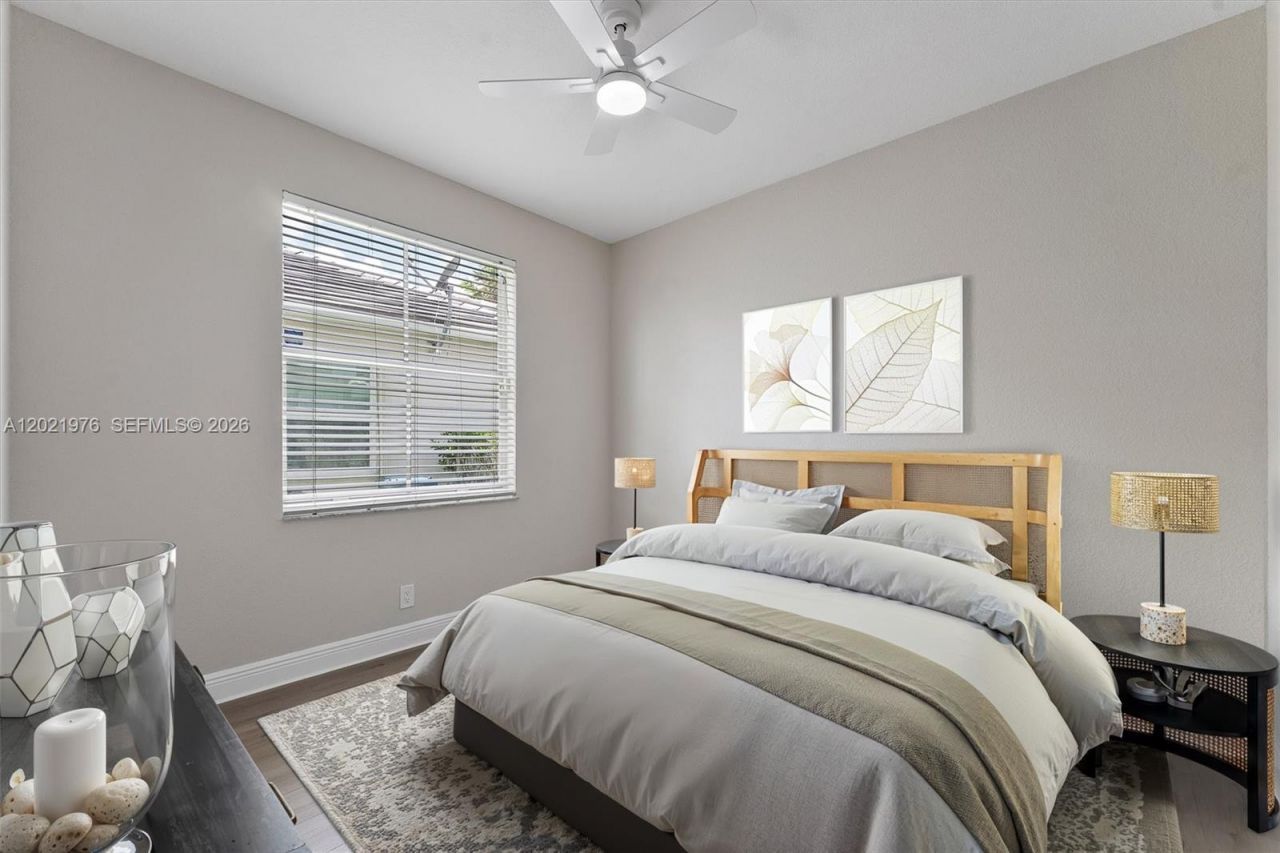 1868 Silverbell Ter , Weston, FL 33327 Photo