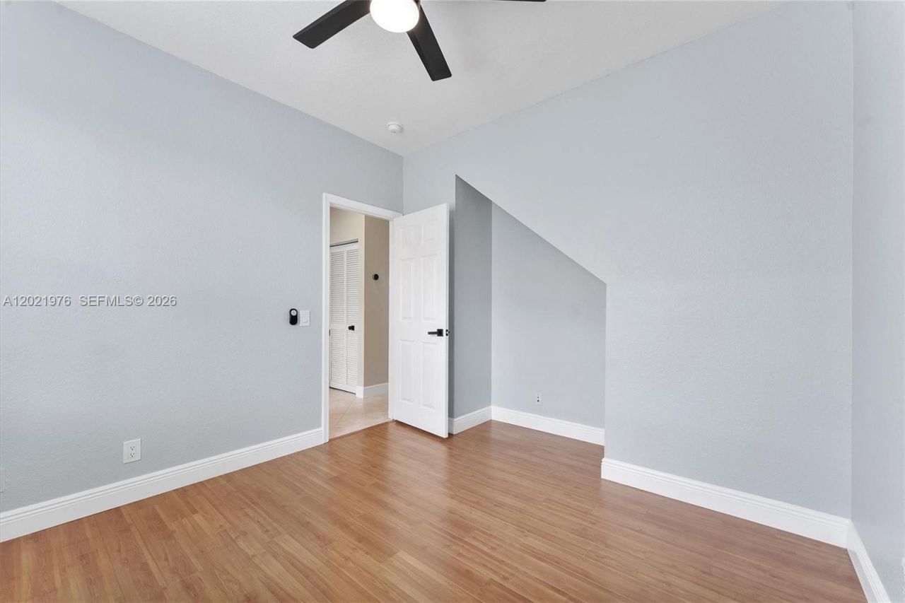 1868 Silverbell Ter , Weston, FL 33327 Photo