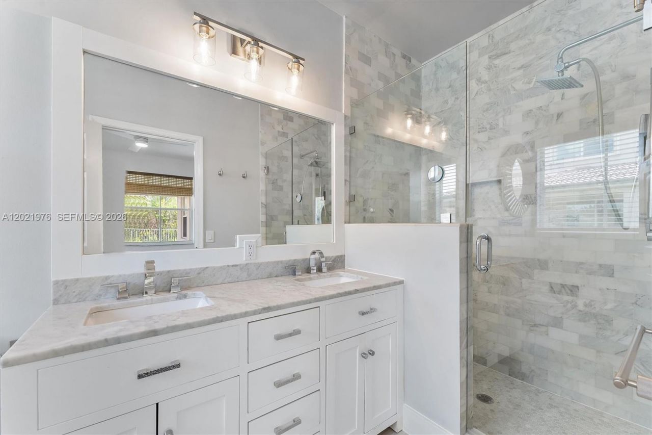 1868 Silverbell Ter , Weston, FL 33327 Photo