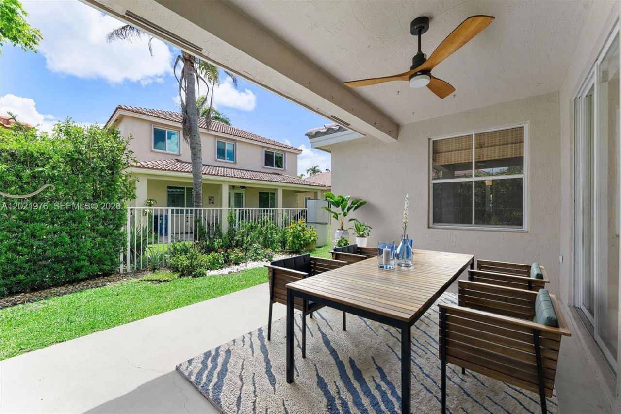 1868 Silverbell Ter , Weston, FL 33327 Photo