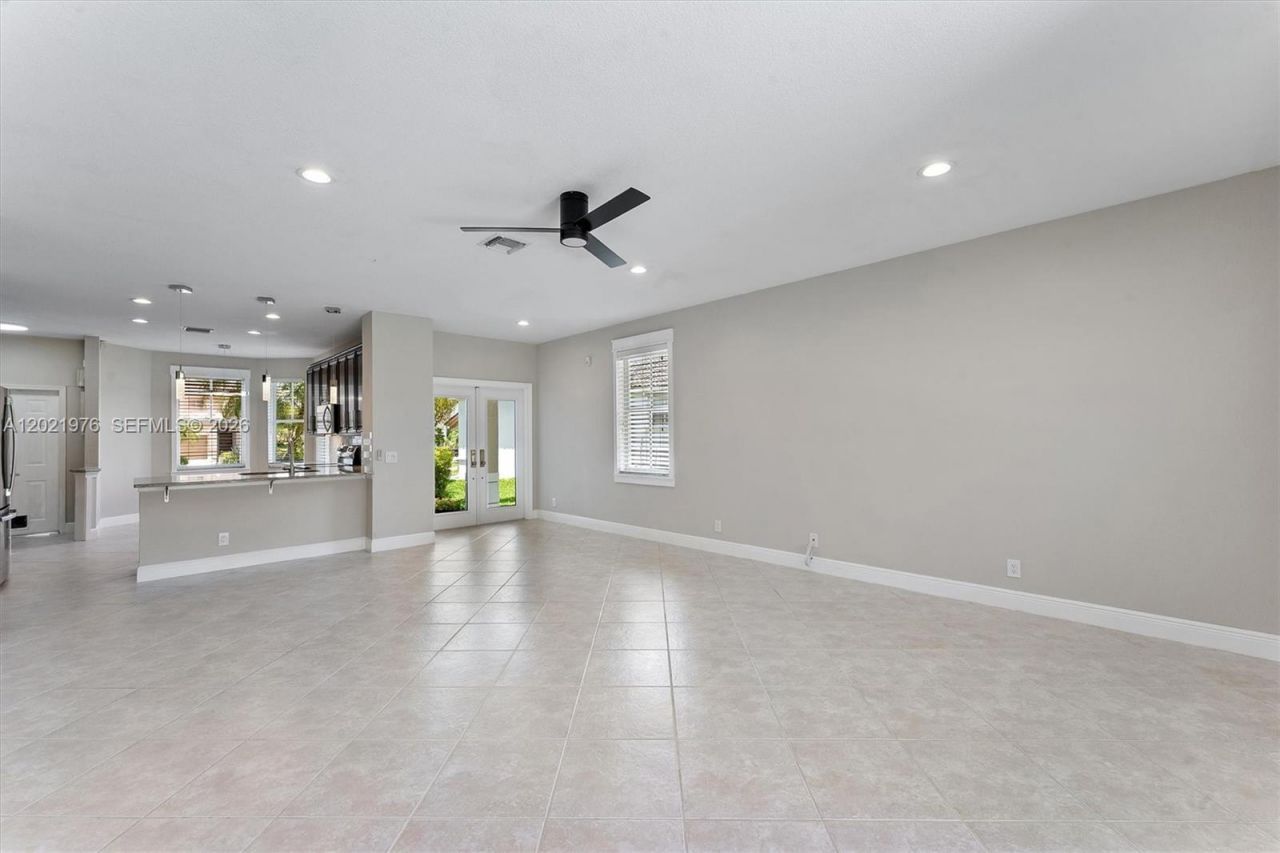 1868 Silverbell Ter , Weston, FL 33327 Photo