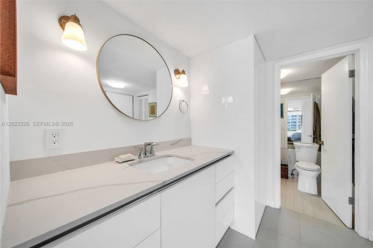 199 Ocean Lane Dr , Unit 515, Key Biscayne, FL 33149 Photo
