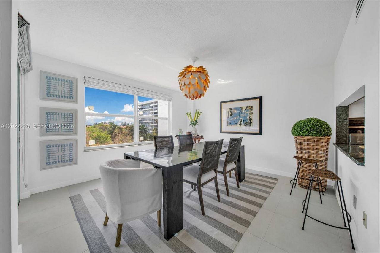 199 Ocean Lane Dr , Unit 515, Key Biscayne, FL 33149 Photo
