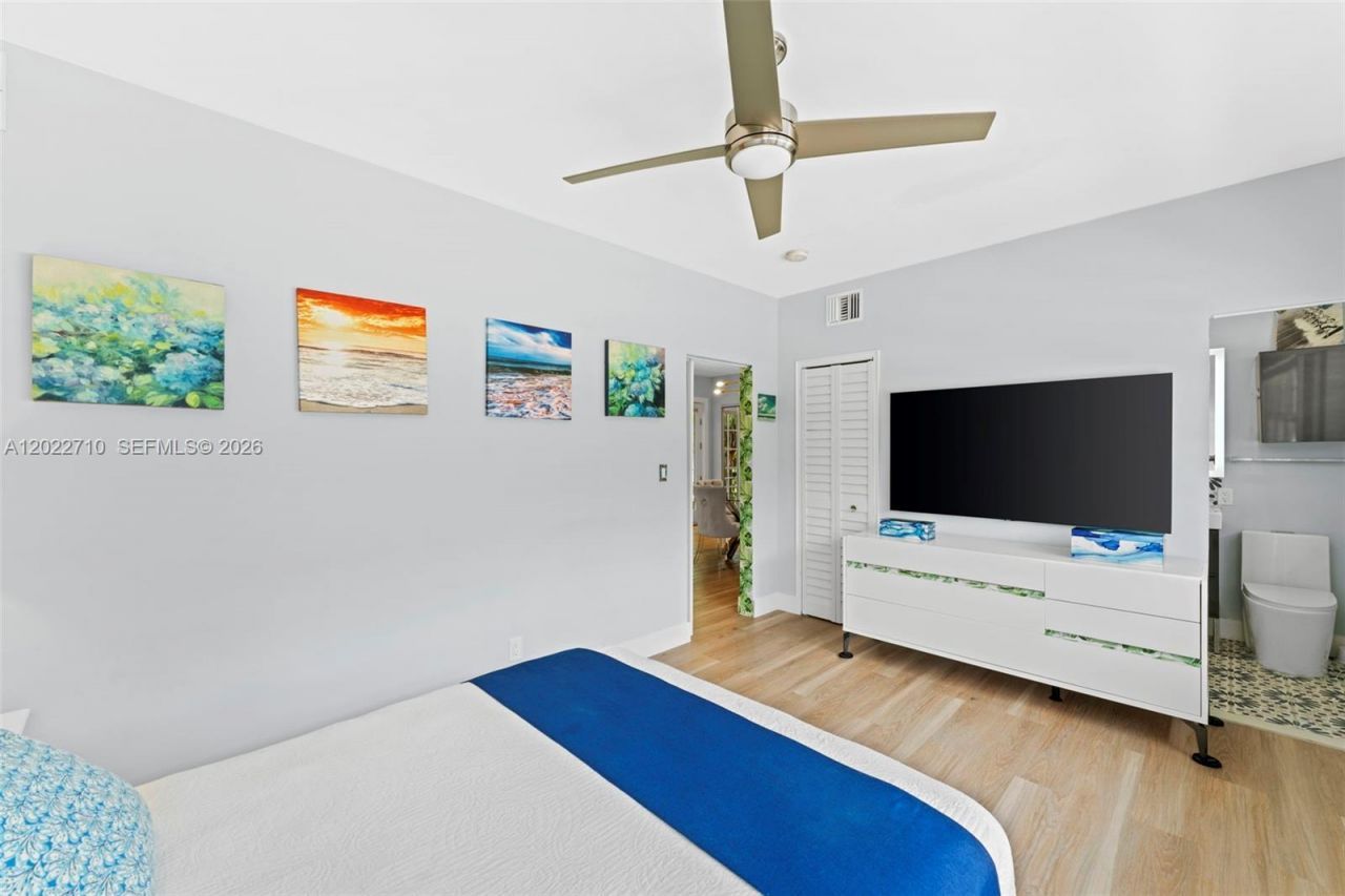 1925 Washington Ave , Unit 16, Miami Beach, FL 33139 Photo
