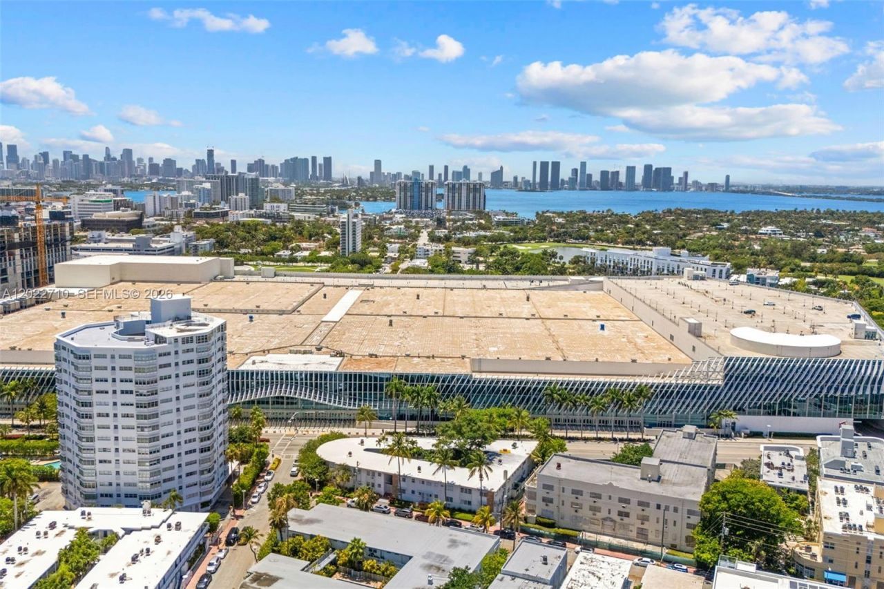 1925 Washington Ave , Unit 16, Miami Beach, FL 33139 Photo