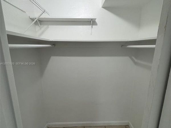 1643 NE Miami Gardens Dr , Unit 121, Miami, FL 33179