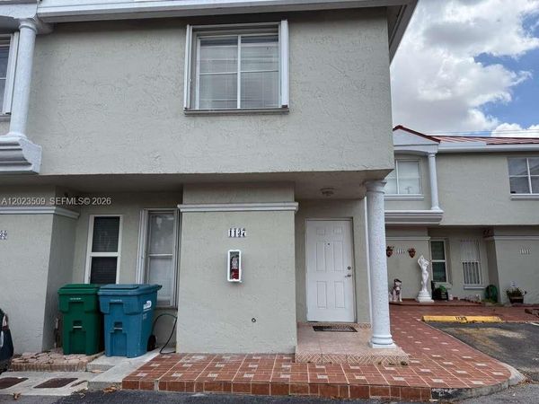 1137 NW 123rd Court , Unit 610, Miami, FL 33182