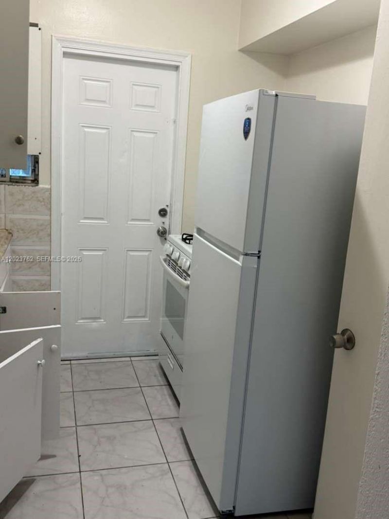 725 83rd St , Unit 2, Miami Beach, FL 33141 Photo