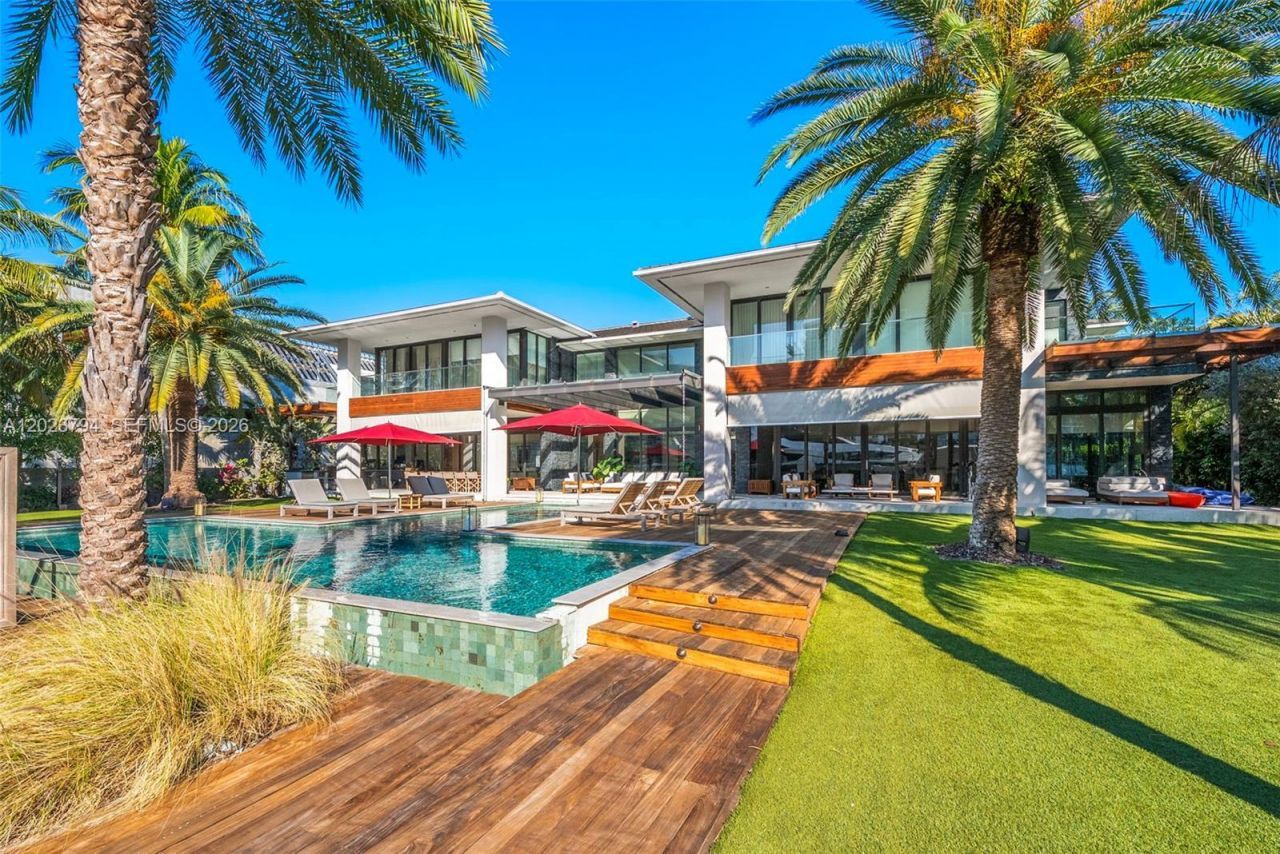 385 Centre Is , Golden Beach, FL 33160 Photo