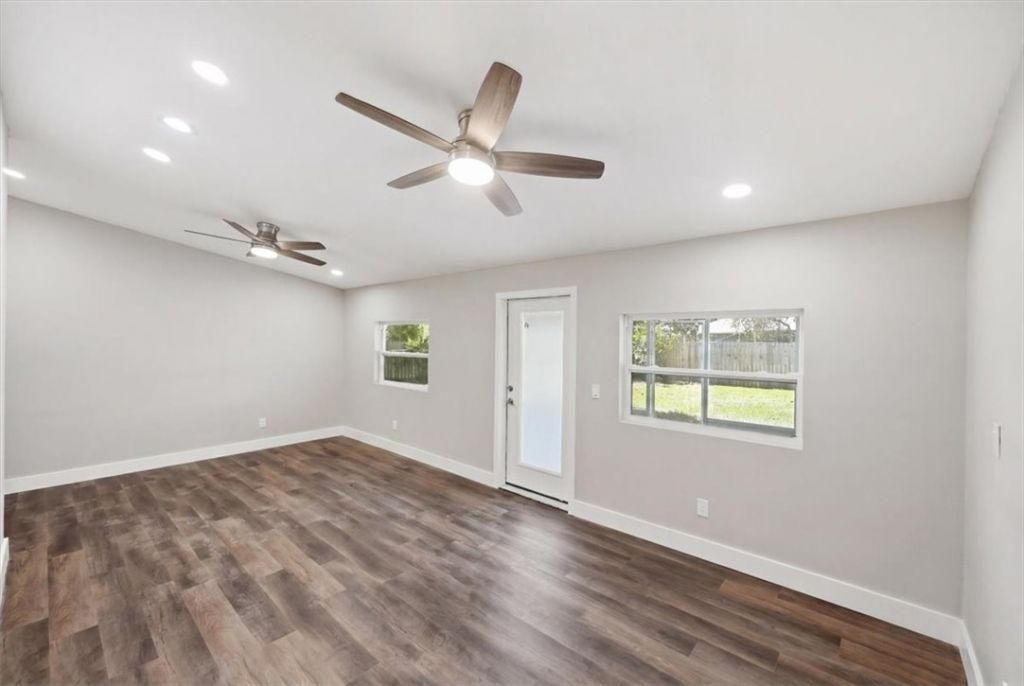 271 Naylor Street Ne, Palm Bay, FL 32907 Photo