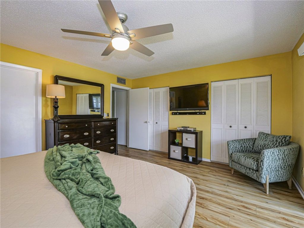 109 Spring Lake Court, Unit 105, Vero Beach, FL 32962 Photo