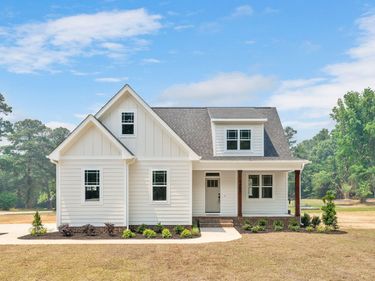 9453 Nc 42, Holly Springs, NC 27540