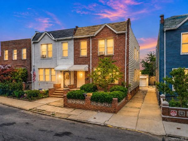 37-07 20th Road , Astoria, NY 11105