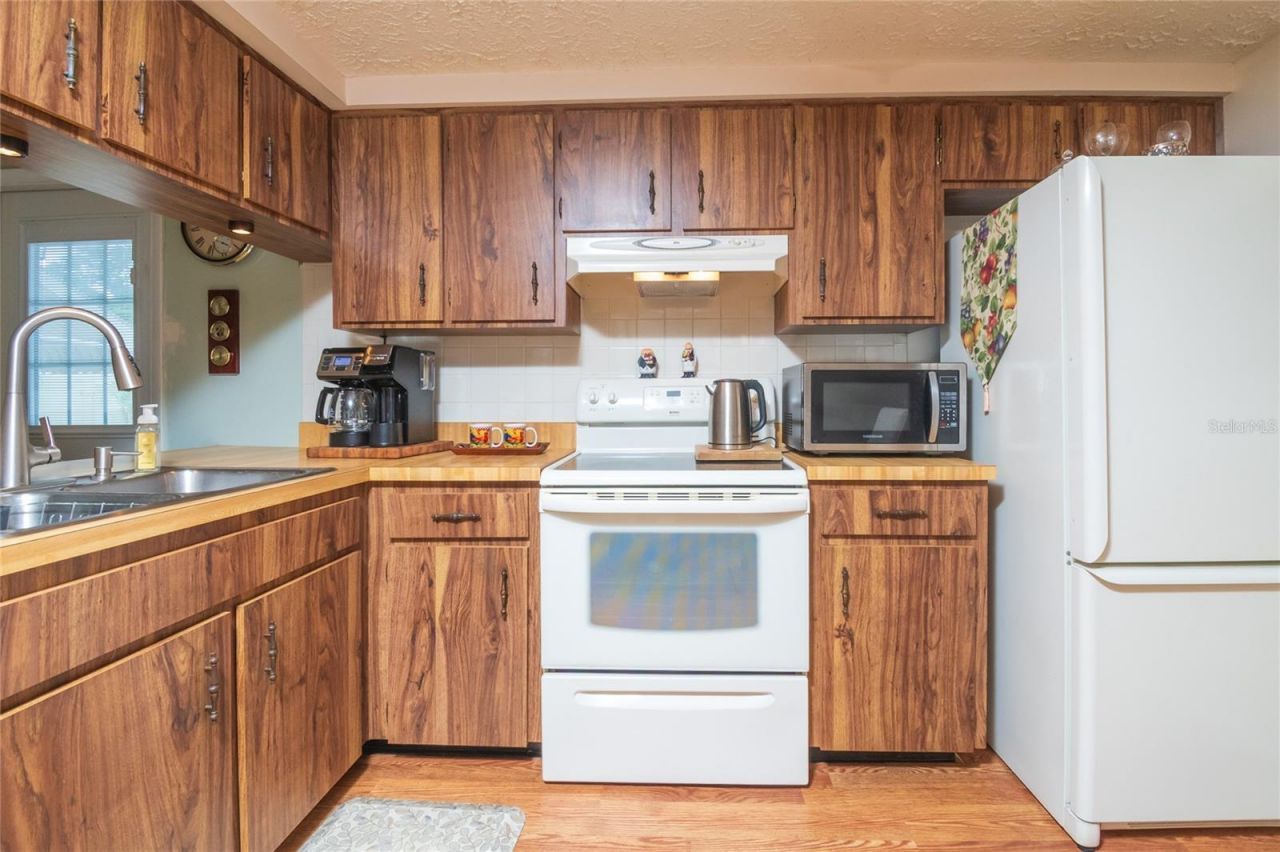 6710 Ranchwood Loop, New Port Richey, FL 34653 Photo