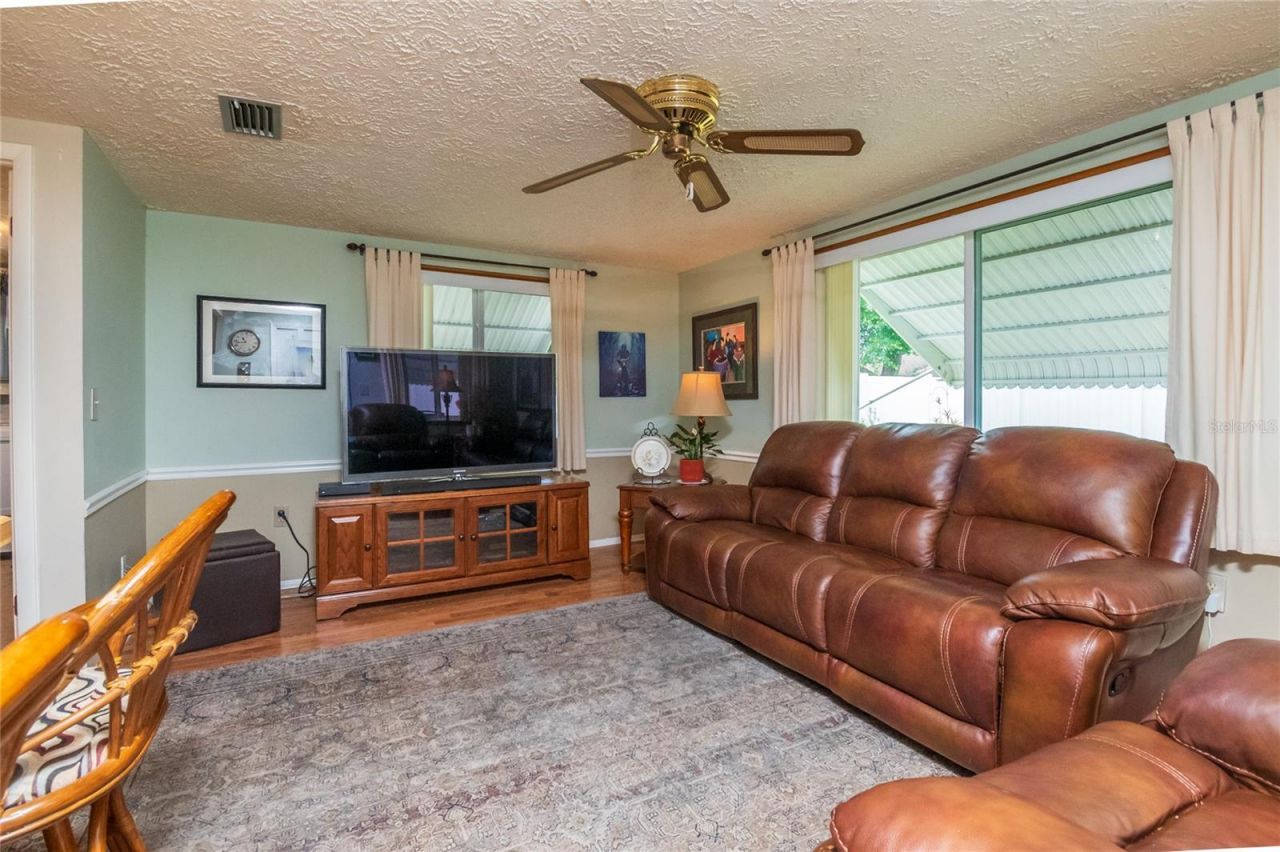 6710 Ranchwood Loop, New Port Richey, FL 34653 Photo
