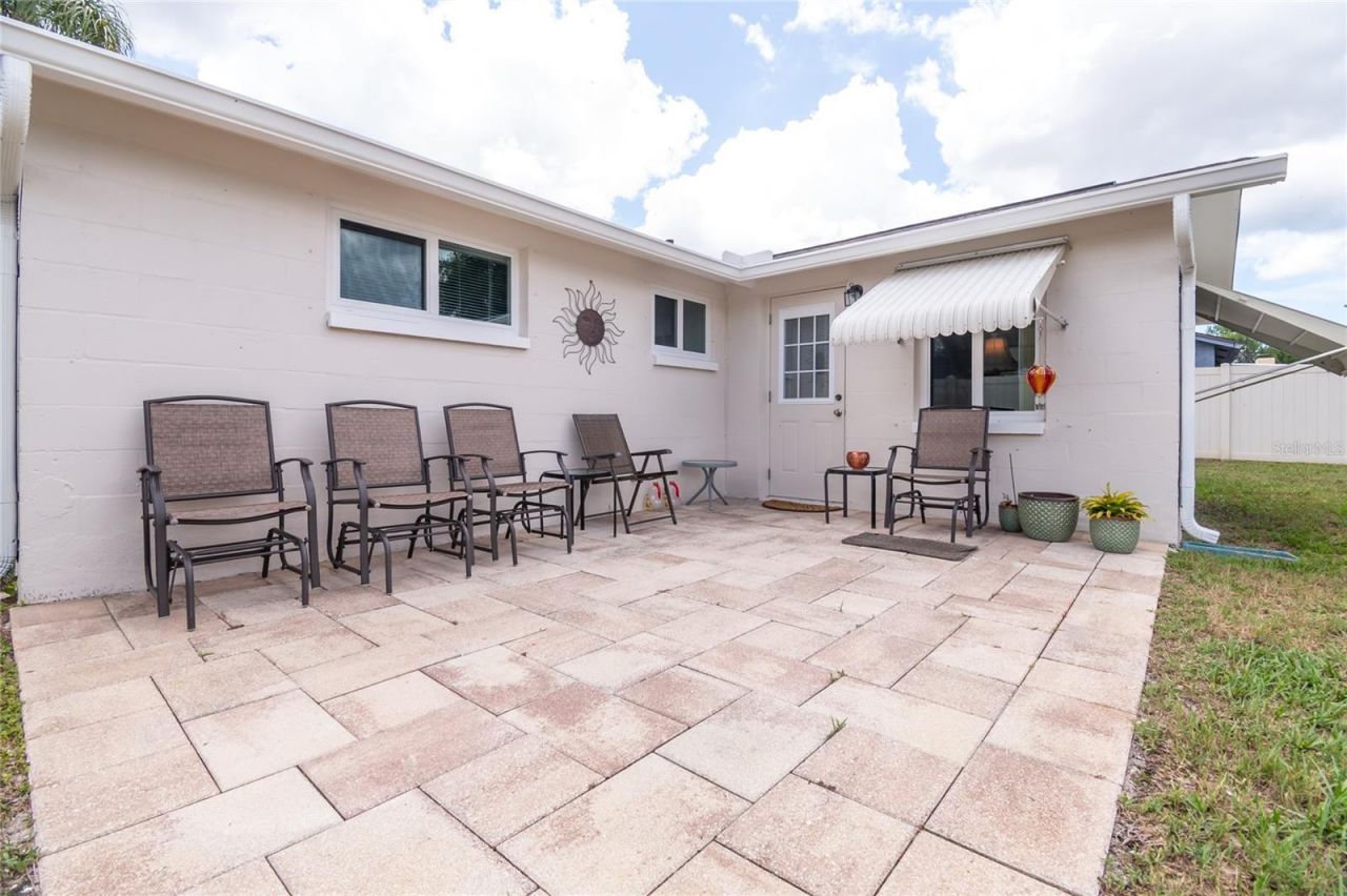 6710 Ranchwood Loop, New Port Richey, FL 34653 Photo