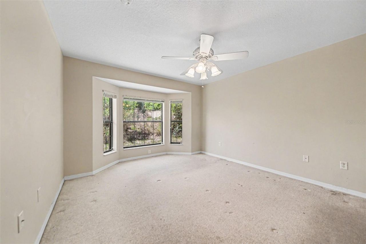 4750 Abaco Drive, Tavares, FL 32778 Photo