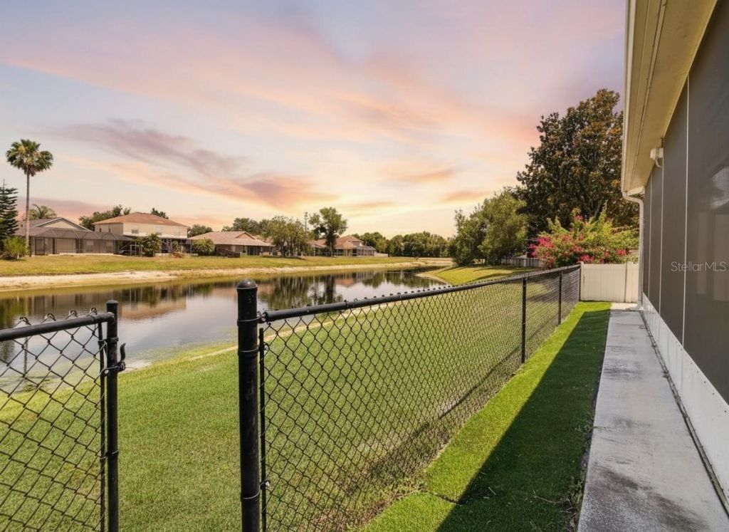 10617 Navigation Drive , Riverview, FL 33579 Photo