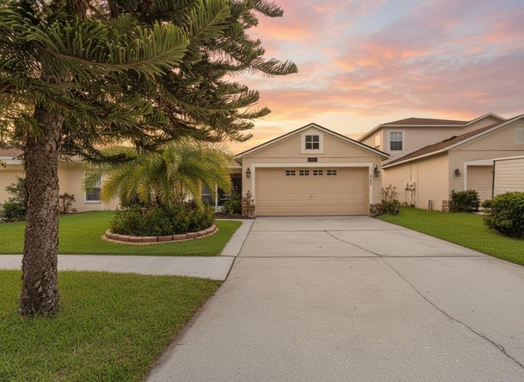 10617 Navigation Drive , Riverview, FL 33579 Photo
