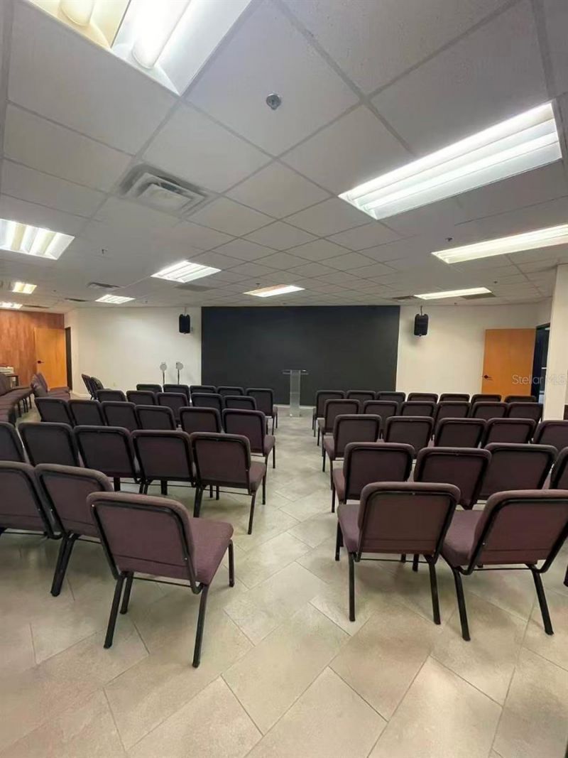 7075 Kingspointe Parkway , Unit 9, Orlando, FL 32819 Photo
