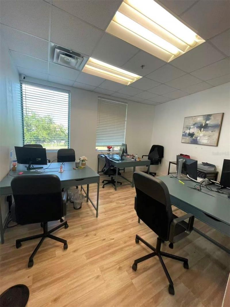 7075 Kingspointe Parkway , Unit 9, Orlando, FL 32819 Photo