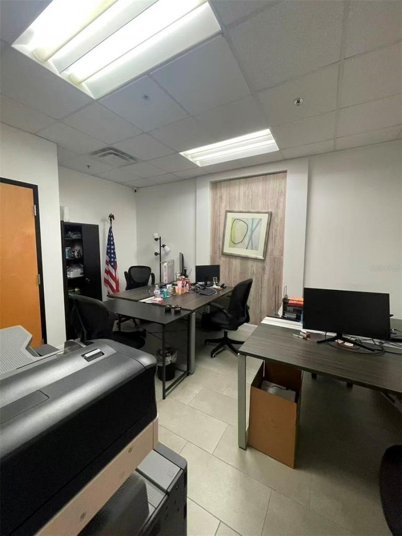 7075 Kingspointe Parkway , Unit 9, Orlando, FL 32819 Photo