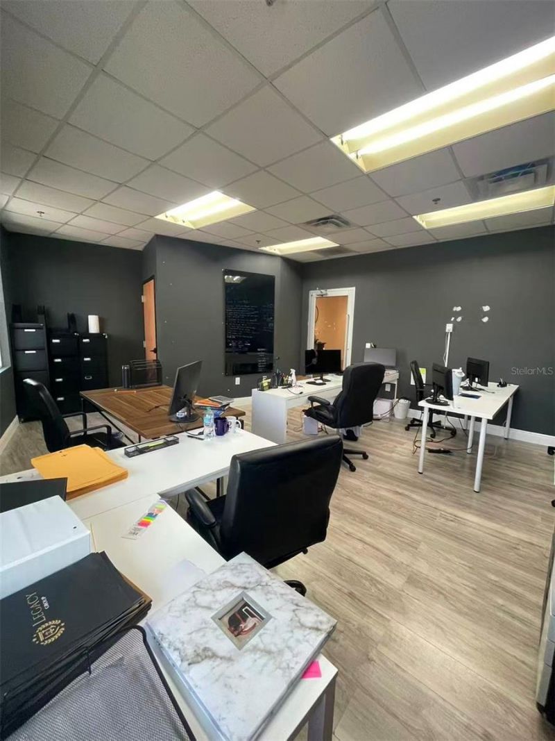 7075 Kingspointe Parkway , Unit 9, Orlando, FL 32819 Photo