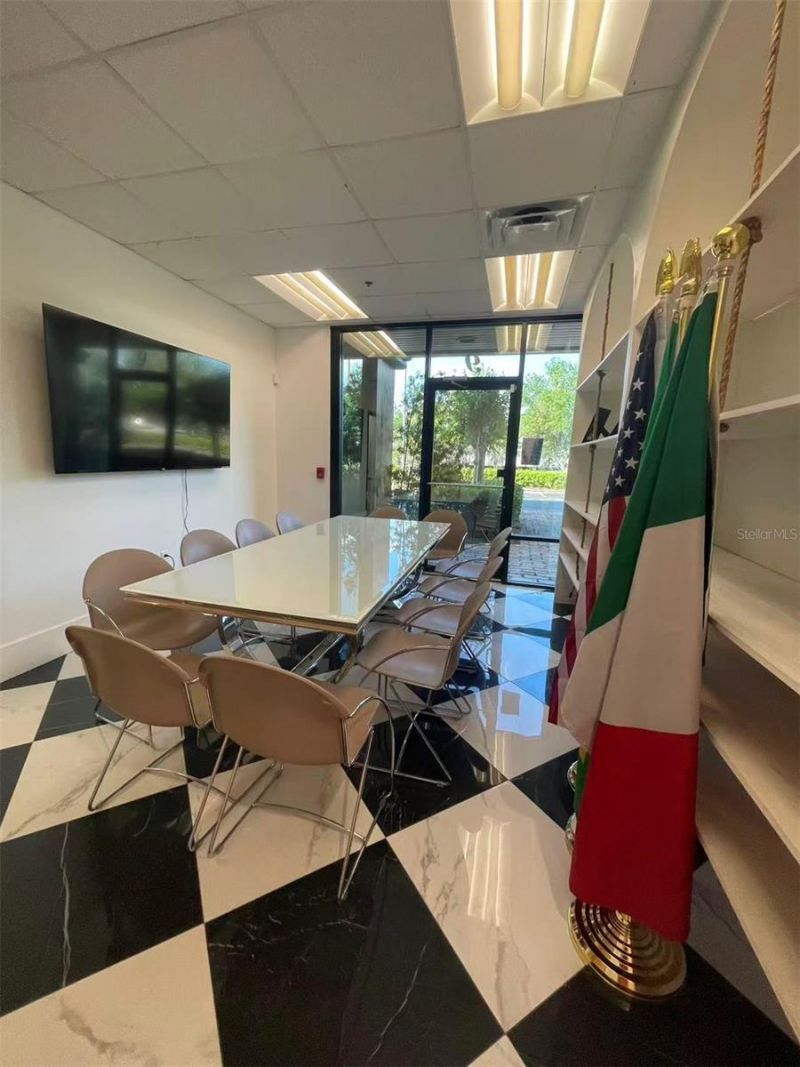 7075 Kingspointe Parkway , Unit 9, Orlando, FL 32819 Photo