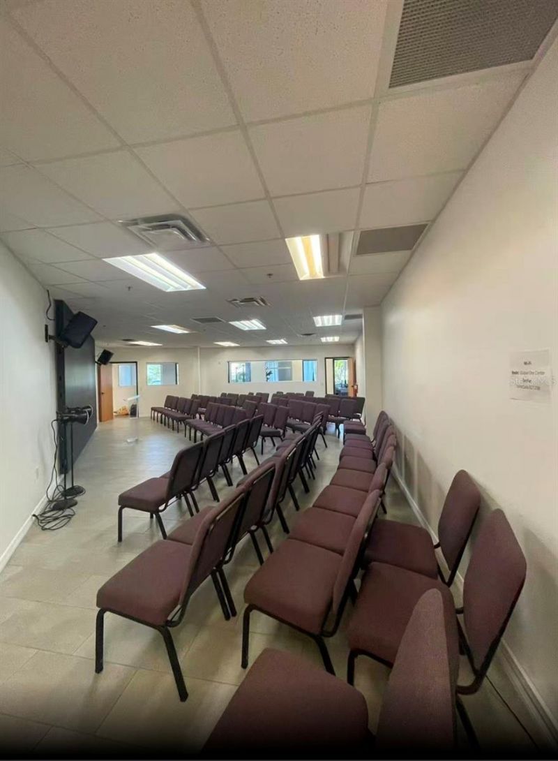 7075 Kingspointe Parkway , Unit 9, Orlando, FL 32819 Photo
