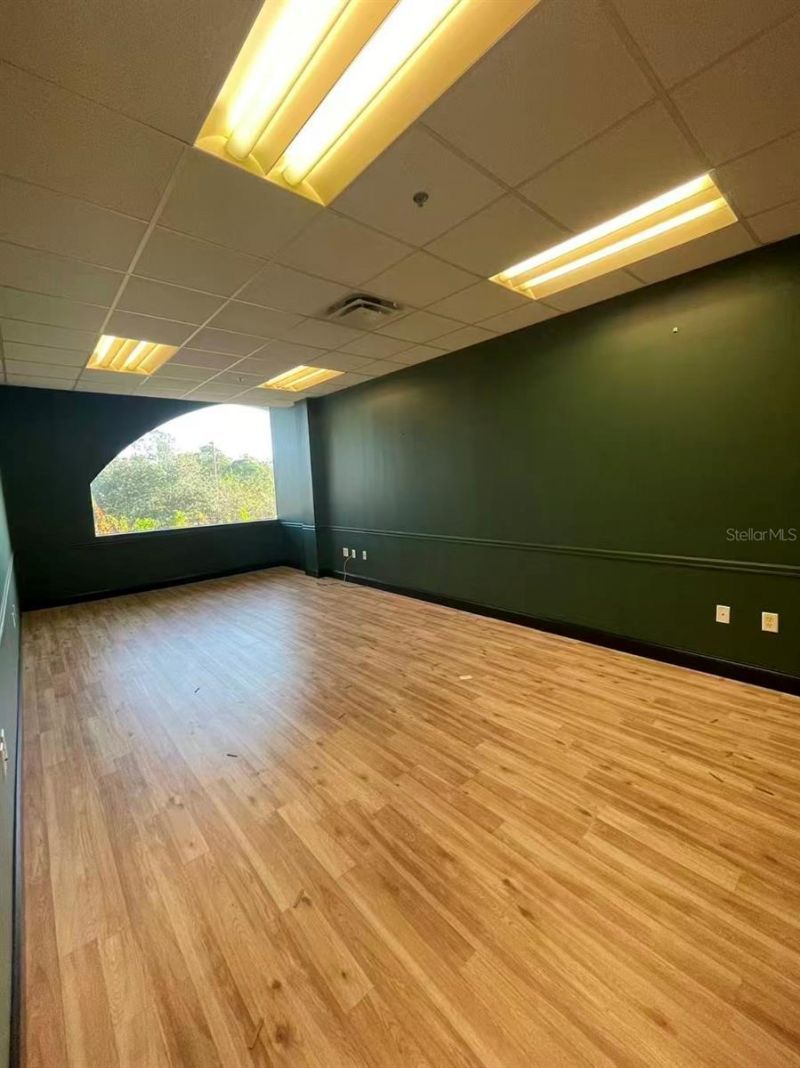 7075 Kingspointe Parkway , Unit 9, Orlando, FL 32819 Photo