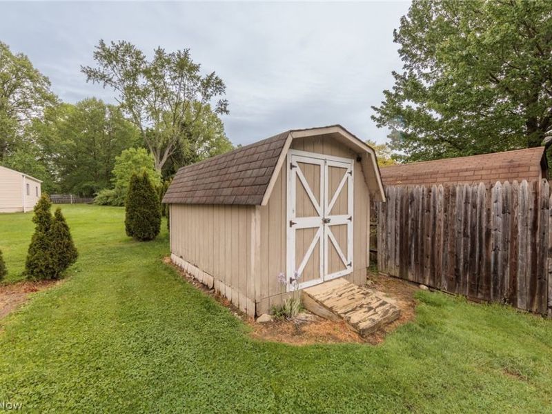 245 Westview Avenue , Wadsworth, OH 44281 Photo 28