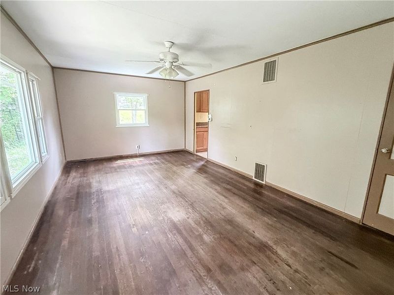 607 Cutler Street, Marietta, OH 45750 Photo 6