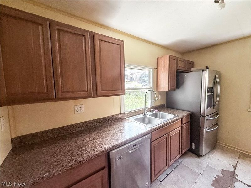607 Cutler Street, Marietta, OH 45750 Photo 9