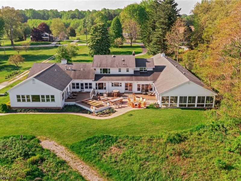 1300 Lake Road , Conneaut, OH 44030 Photo 4