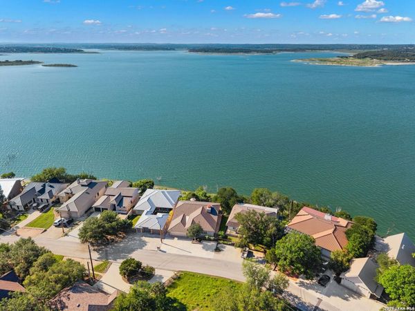 2910 Colleen Drive, Canyon Lake, TX 78133