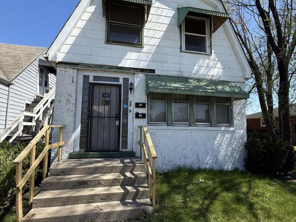 3809 Catalpa Street , East Chicago, IN 46312