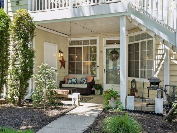 15 Wescott Road, Bedminster, NJ 07921