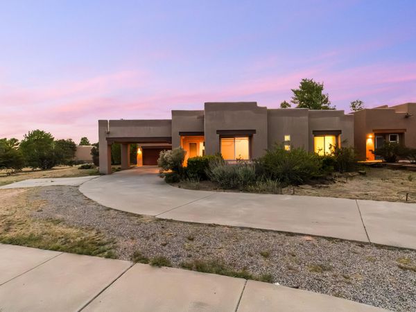 1 Softwynd Drive , Santa Fe, NM 87508