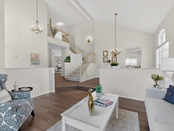 1327 Canyon Rim Drive NE, Albuquerque, NM 87112