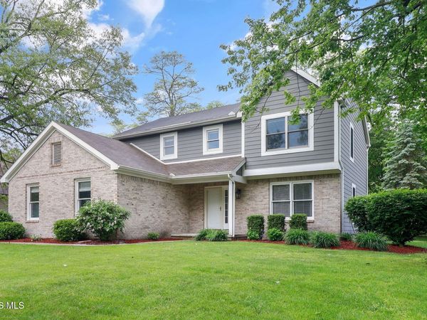 9151 Rolling Hill Road , Holland, OH 43528