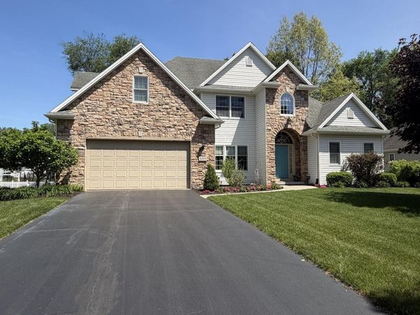 1019 Hialea Court , Holland, OH 43528