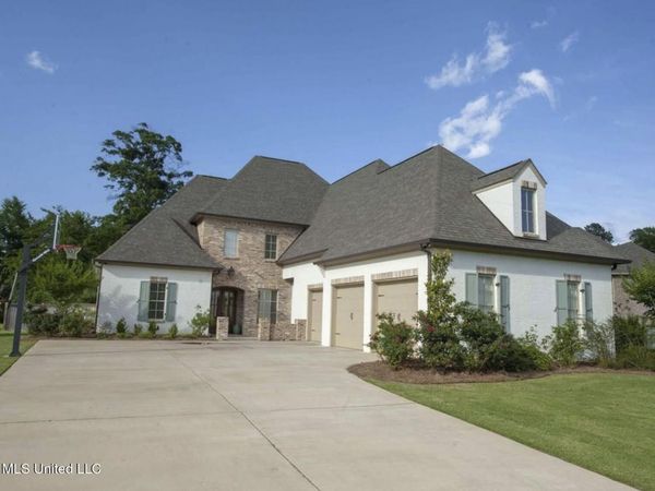 100 Brittany Court, Madison, MS 39110