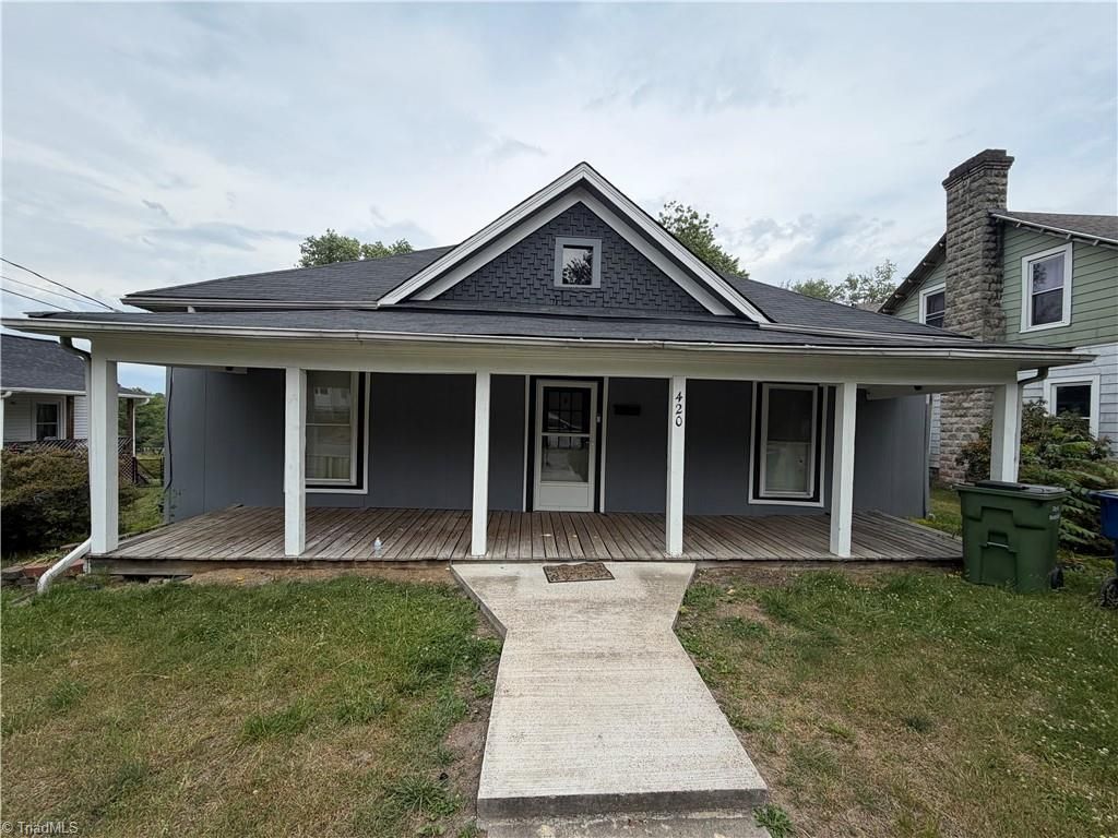 420 Junction Street, Mount Airy, NC 27030 Main Photo